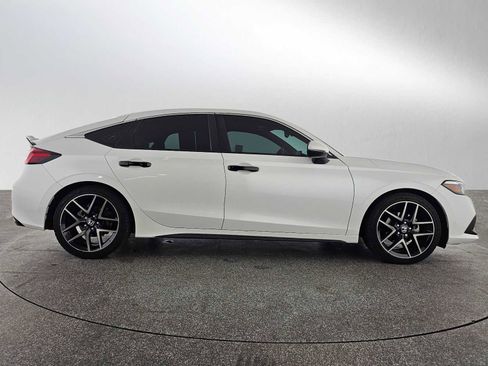 Used 2023 Honda Civic Sport Touring image 2