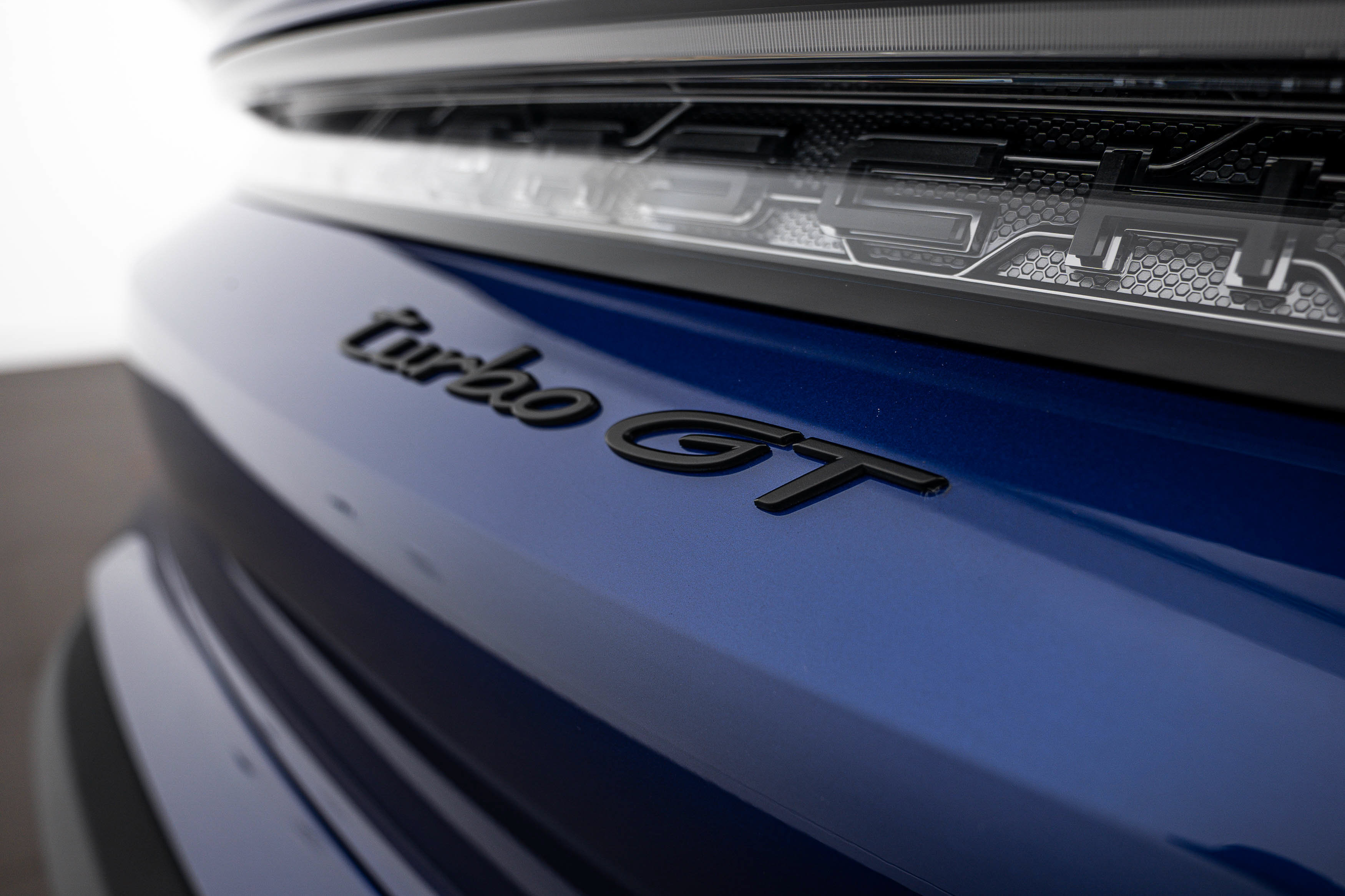 Certified 2025 Porsche Taycan Turbo GT AWD/4WD image 31