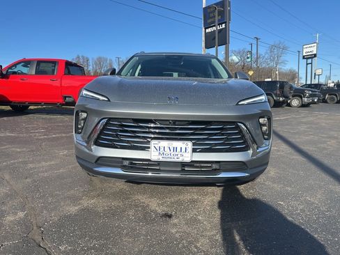 Used 2025 Buick Envision Preferred image 8