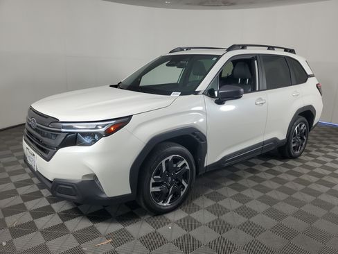 Used 2026 Subaru Forester Limited AWD/4WD image 8