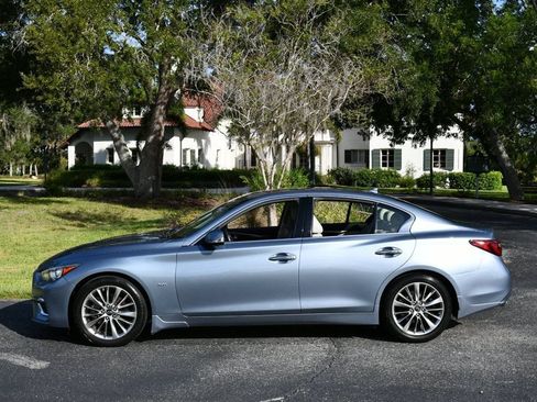 Used 2018 INFINITI Q50 Luxe w/ Sensory Package (Luxe) RWD image 24