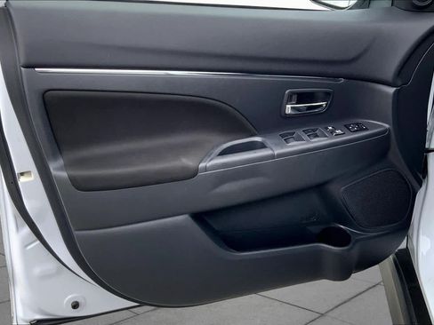 Used 2022 Mitsubishi Outlander Sport LE FWD image 21