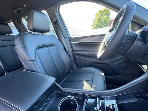 New 2026 Jeep Grand Cherokee Limited AWD/4WD image 19
