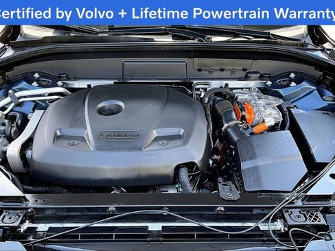 Certified 2023 Volvo XC60 T8 Plus AWD/4WD image 13
