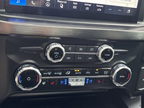 Used 2023 Ford F250 Lariat w/ Tremor Off-Road Package AWD/4WD image 46