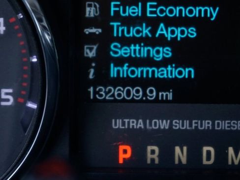 Used 2012 Ford F350 Lariat w/ Chrome Pkg image 21