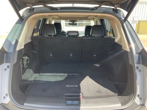 Used 2023 Nissan Rogue Platinum w/ Platinum Premium Package AWD/4WD image 31