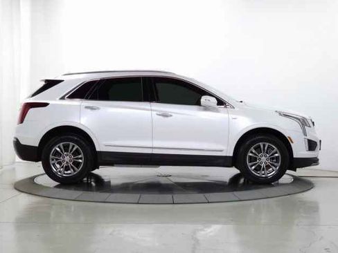 Used 2021 Cadillac XT5 Premium Luxury w/ LPO, Floor Liner Package image 10