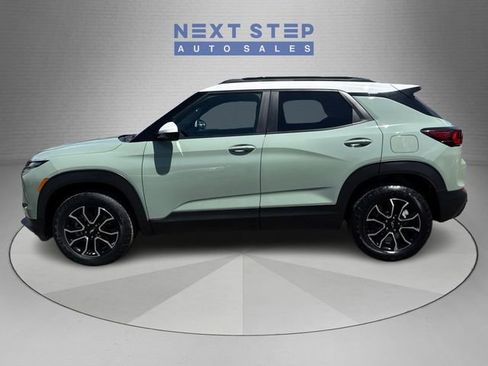 Used 2025 Chevrolet TrailBlazer ACTIV AWD/4WD image 4