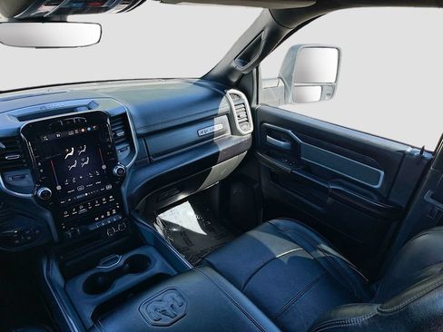 Used 2024 RAM 2500 Rebel AWD/4WD image 24