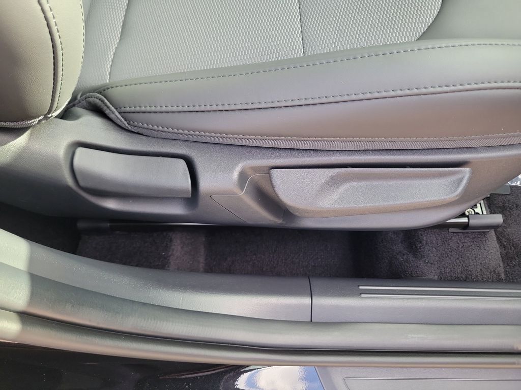 New 2026 Kia Niro EX w/ EX Premium Package FWD image 9