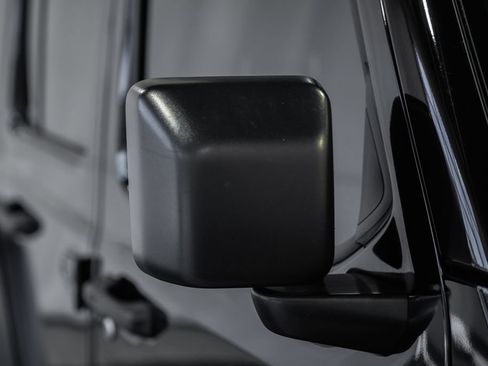 Used 2023 Jeep Wrangler Unlimited Sport AWD/4WD image 13