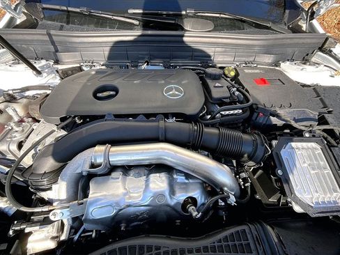 New 2026 Mercedes-Benz GLB 250 4MATIC image 11