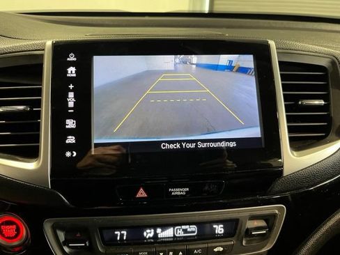 Used 2017 Honda Pilot Elite image 26