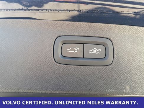 Certified 2023 Volvo XC90 B6 Plus w/ Protection Package Premier image 9