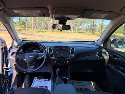 Used 2021 Chevrolet Equinox LT FWD image 15