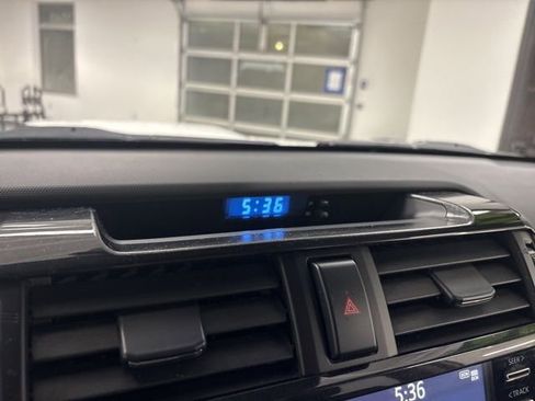 Used 2022 Toyota 4Runner TRD Off-Road image 43