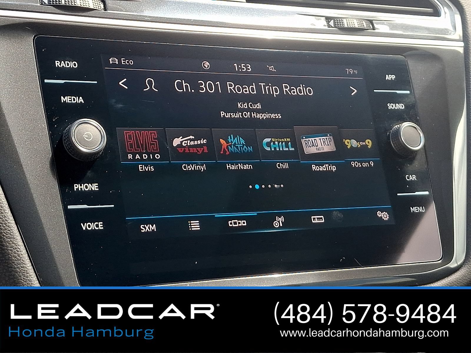 Used 2024 Volkswagen Tiguan SE R-Line AWD/4WD image 18