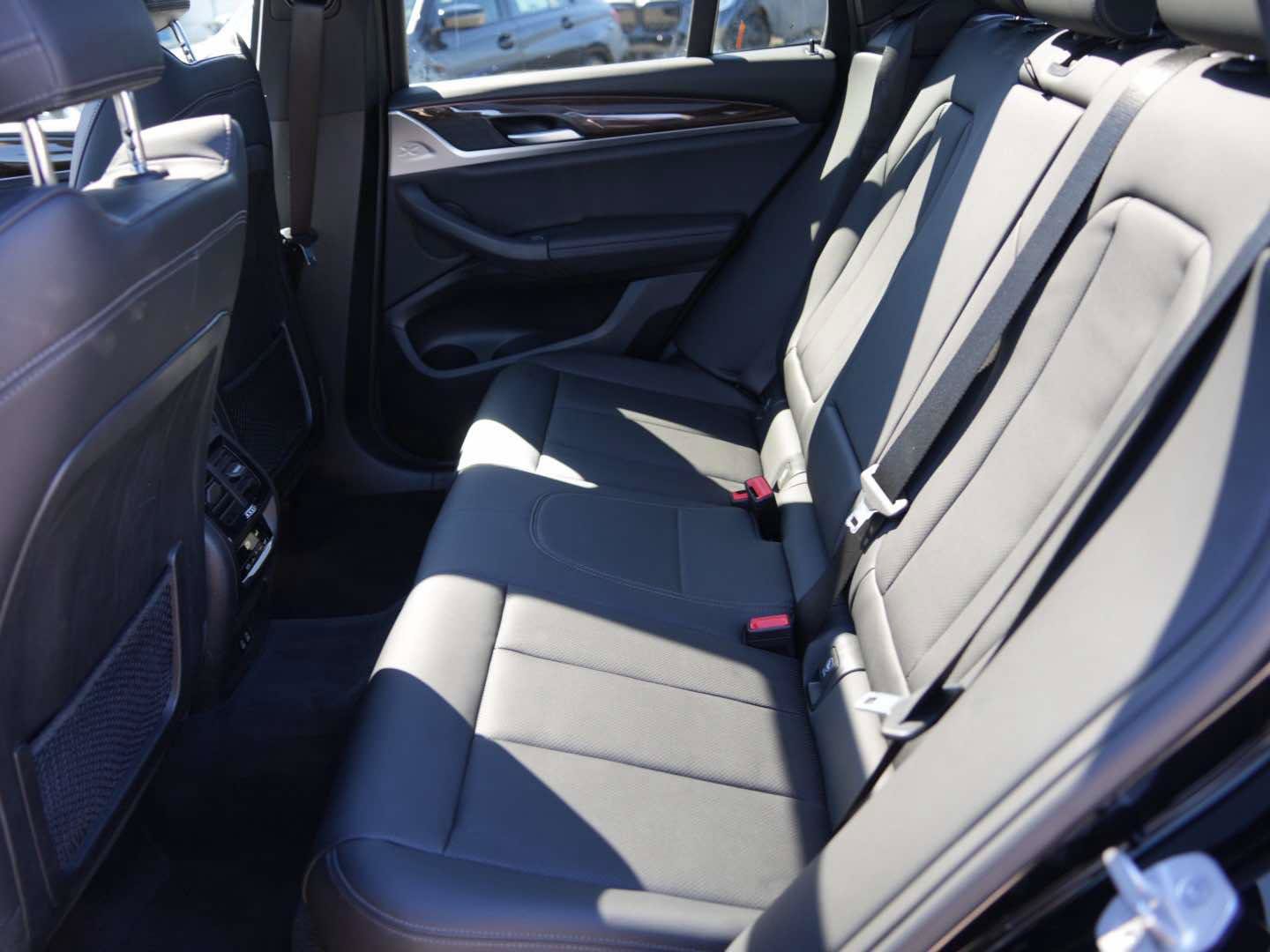 Used 2024 BMW X3 sDrive30i w/ Convenience Package RWD image 11