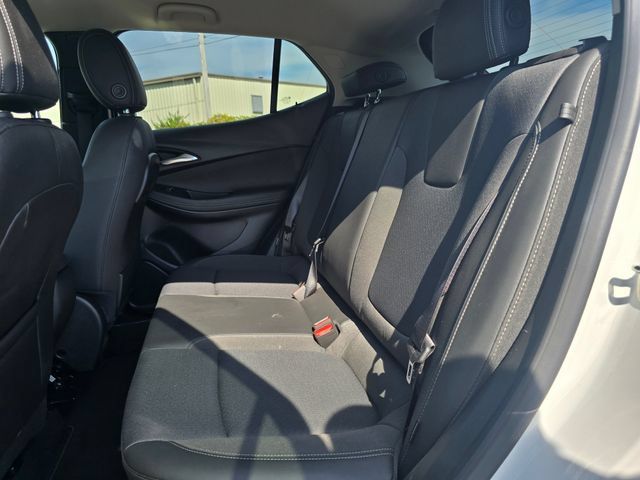 Used 2023 Buick Encore GX Preferred FWD image 13