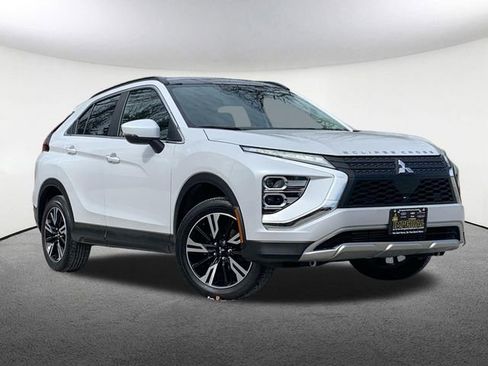 Used 2023 Mitsubishi Eclipse Cross SE AWD/4WD image 2