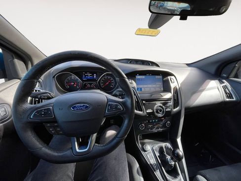 Used 2016 Ford Focus RS AWD/4WD image 10