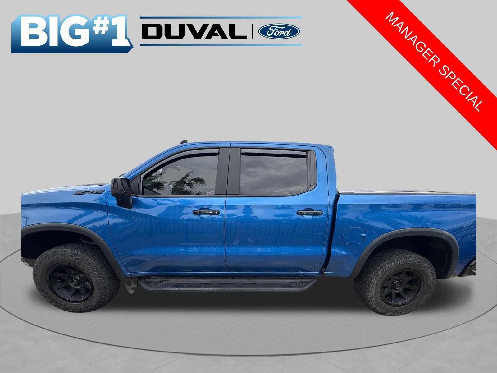 Used 2022 Chevrolet Silverado 1500 ZR2 w/ Technology Package AWD/4WD image 3