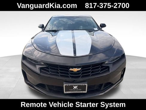 Used 2020 Chevrolet Camaro LT w/ Technology Package image 7