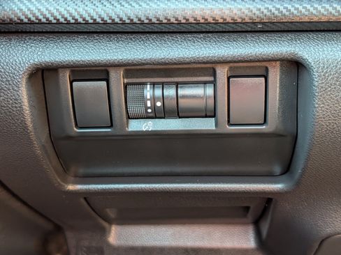 Certified 2024 Subaru Crosstrek 2.0i Premium AWD/4WD image 26