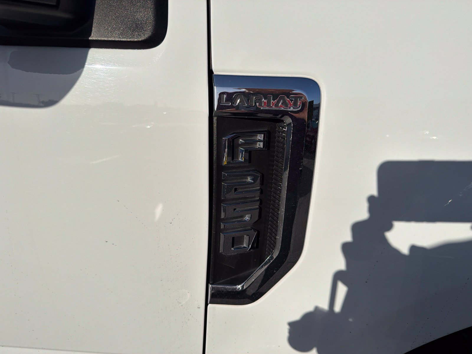 Used 2022 Ford F250 Lariat w/ Lariat Ultimate Package AWD/4WD image 7