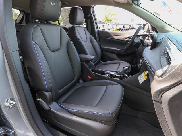 New 2026 Buick Encore GX Sport Touring w/ Advanced Technology Package FWD image 22