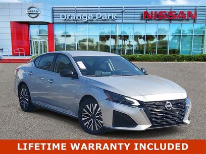 Used 2024 Nissan Altima 2.5 SV