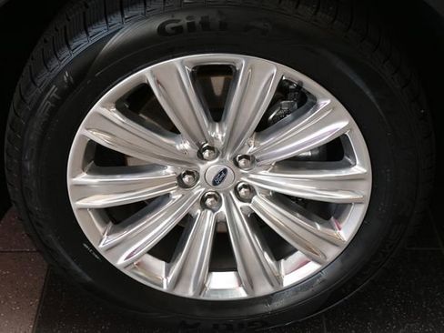 Used 2023 Ford Explorer Limited w/ Hybrid Equipment Group 310A image 22