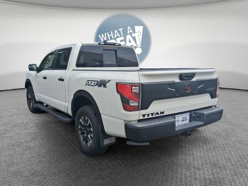 Used 2023 Nissan Titan PRO-4X w/ Pro-4x Convenience Package AWD/4WD image 6