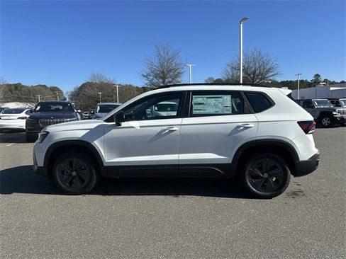 New 2026 Volkswagen Taos S image 2