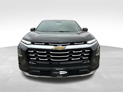 Used 2025 Chevrolet Equinox LT image 4