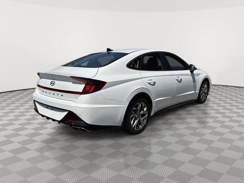 Certified 2022 Hyundai Sonata SEL FWD image 2