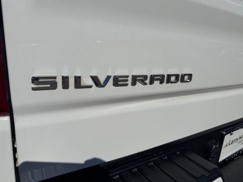 Used 2020 Chevrolet Silverado 1500 RST image 23