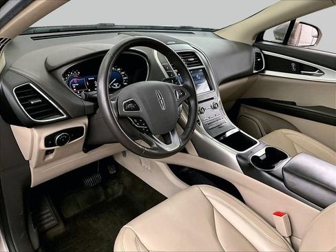Used 2018 Lincoln MKX Premiere FWD image 12