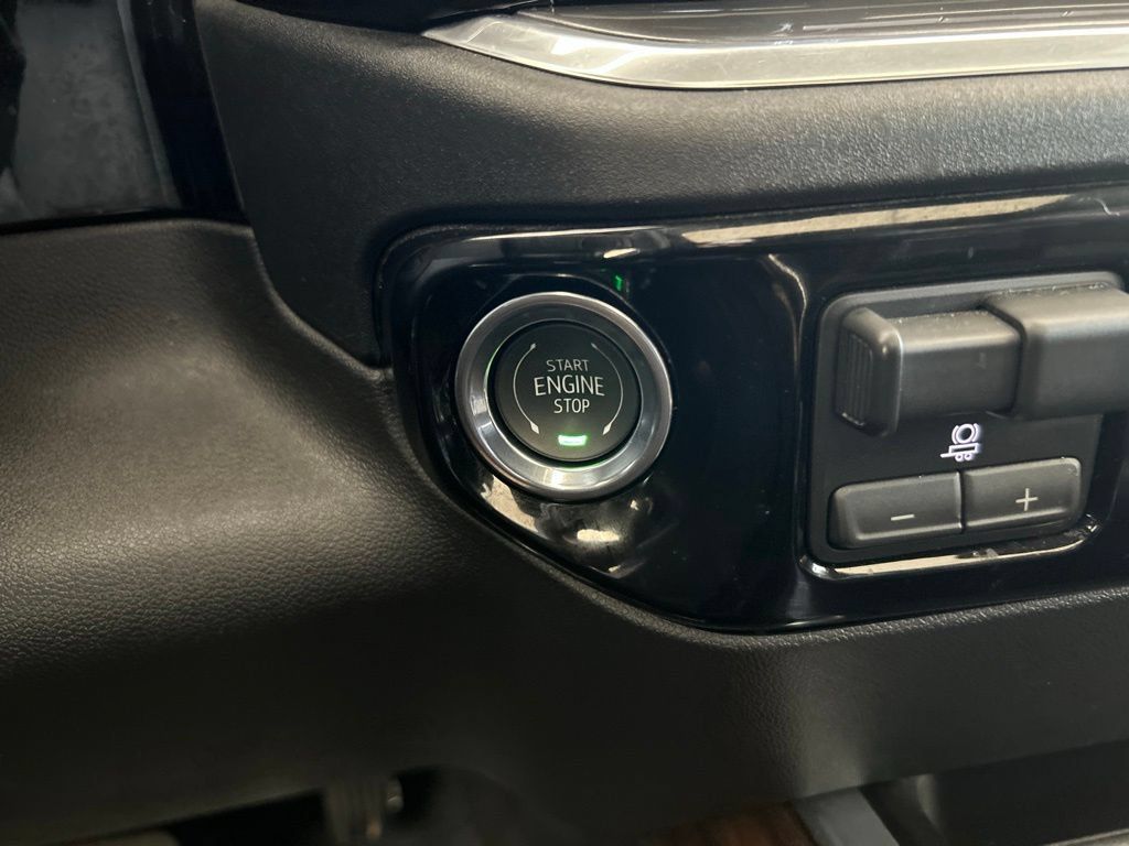Used 2026 Chevrolet Silverado 3500 High Country w/ Technology Package AWD/4WD image 62