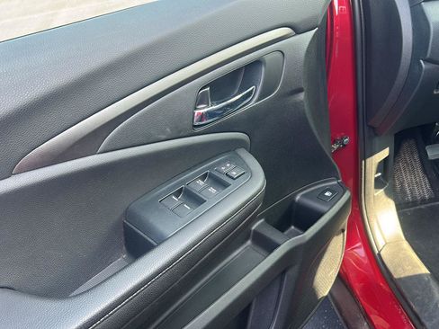 Used 2023 Honda Ridgeline Sport image 13