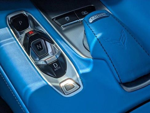 Used 2023 Chevrolet Corvette Stingray Premium Conv w/ Z51 Performance Package RWD image 12