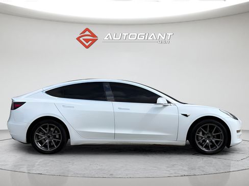Used 2020 Tesla Model 3 Long Range AWD/4WD image 12