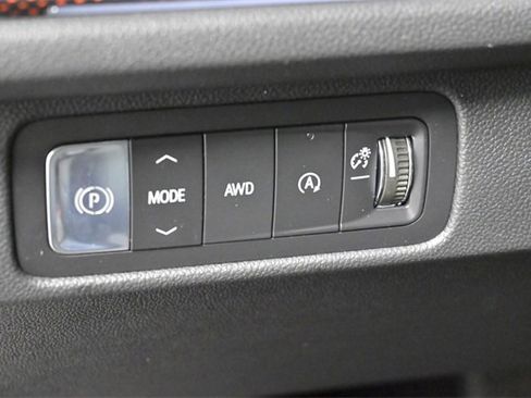 New 2026 Chevrolet Traverse RS image 21