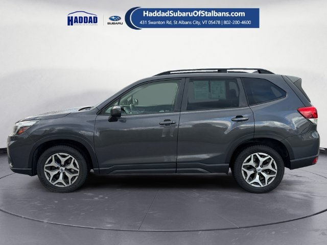 Used 2021 Subaru Forester Premium AWD/4WD image 2