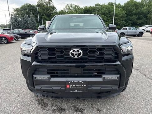 Used 2026 Toyota 4Runner TRD Off-Road Premium AWD/4WD image 3