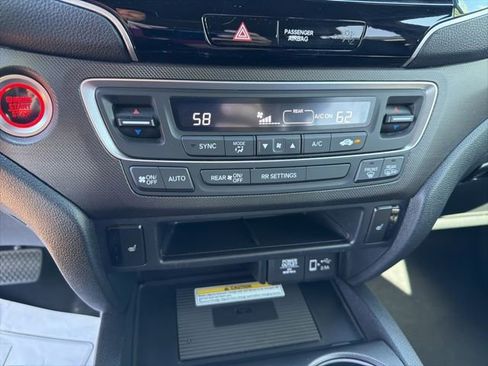Certified 2023 Honda Passport TrailSport image 15