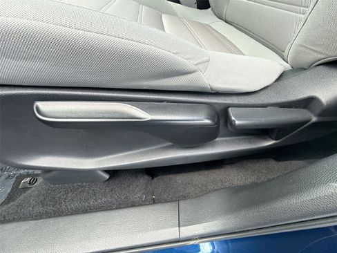 Certified 2019 Honda CR-V LX image 14