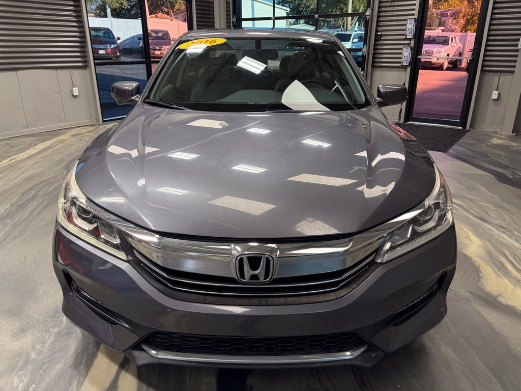 Used 2016 Honda Accord EX-L image 39