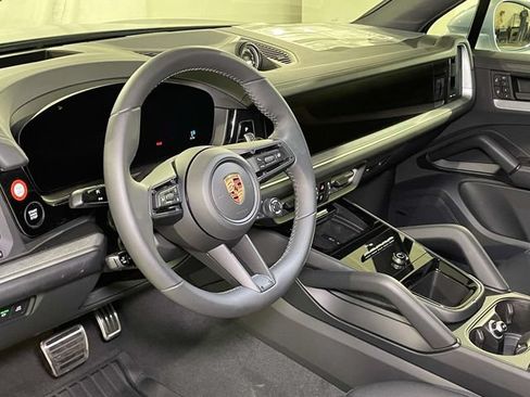 New 2026 Porsche Cayenne S AWD/4WD image 4